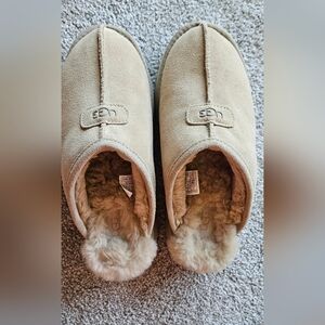 UGG Women's Discoquette Tan Slippers